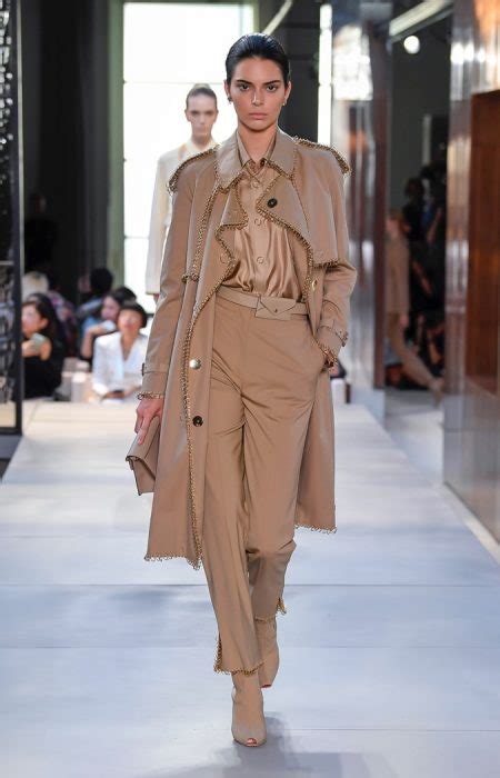 burberry spring summer 2019|Burberry summer outfits.